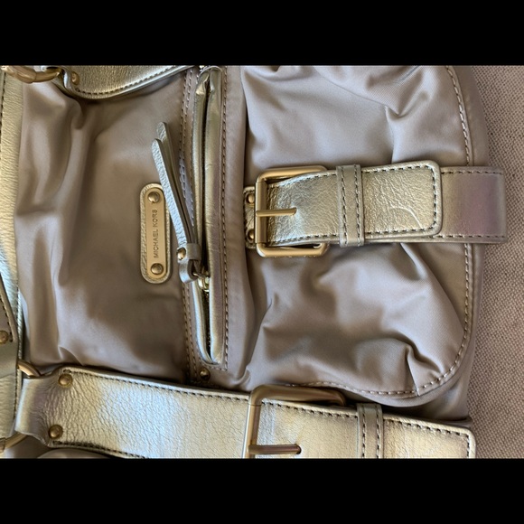 Hand bag - Picture 3 of 7